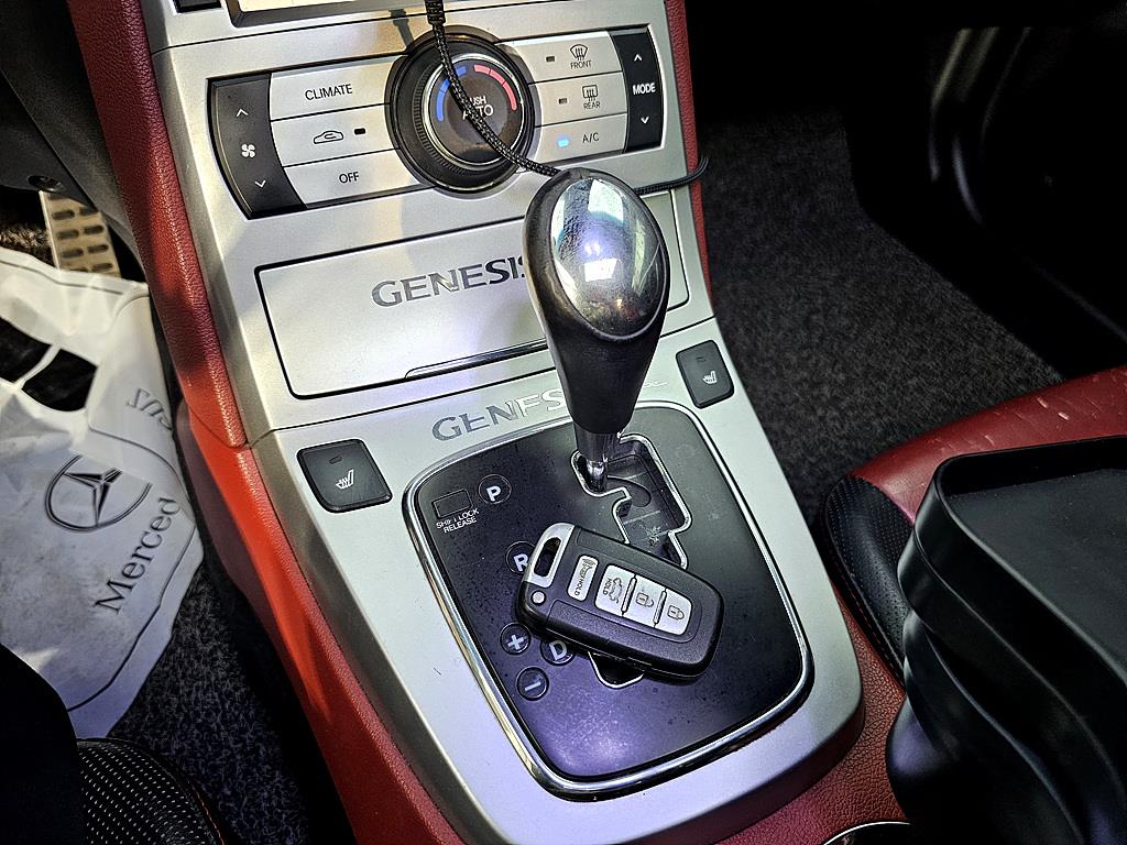 HYUNDAI Genesis 2010 Negro - Importación desde Corea - HF Imports Iquique - Foto 14