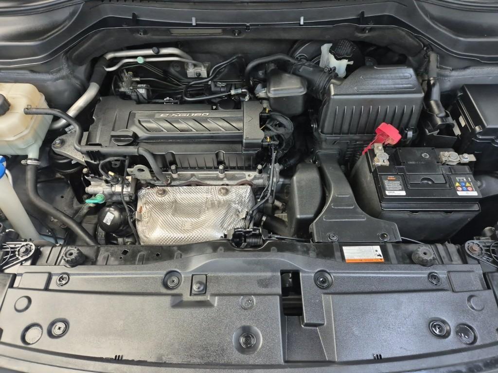 Ssangyong Tivoli - Vista 5