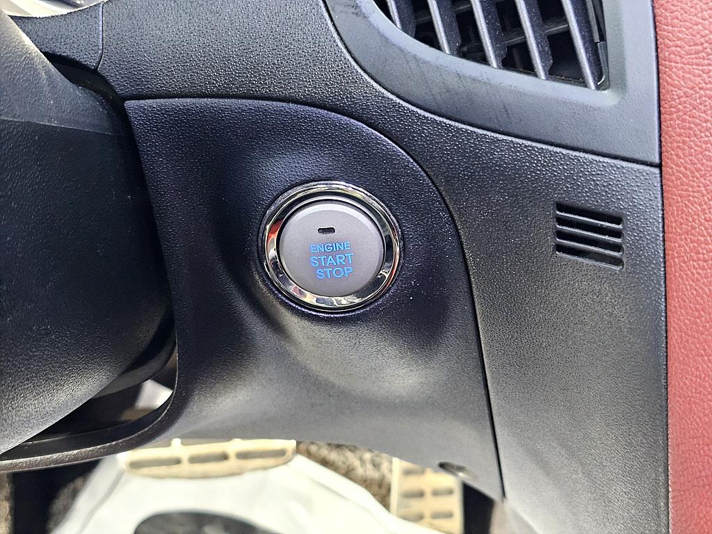 HYUNDAI Genesis 2010 Negro - Importación desde Corea - HF Imports Iquique - Foto 15