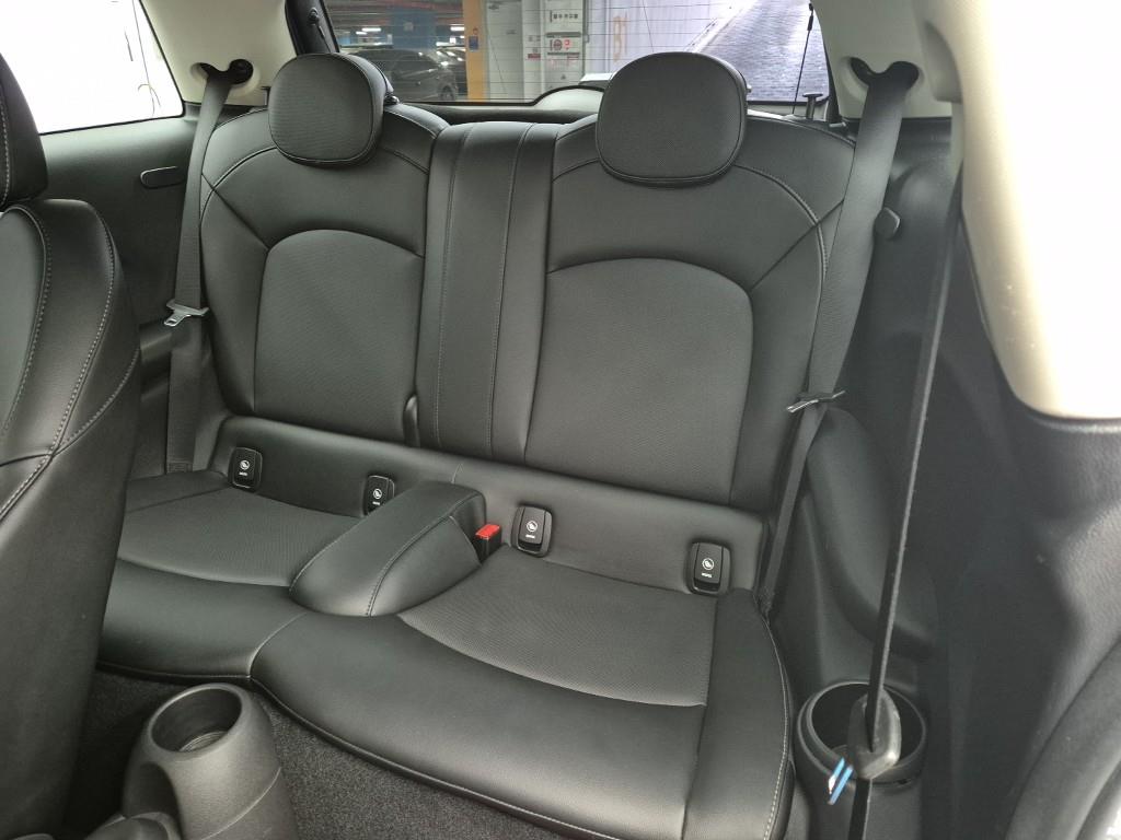 Mini Cooper - Vista 12