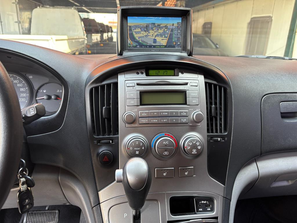 HYUNDAI Starex 2015 Negro - Importación desde Corea - HF Imports Iquique - Foto 13