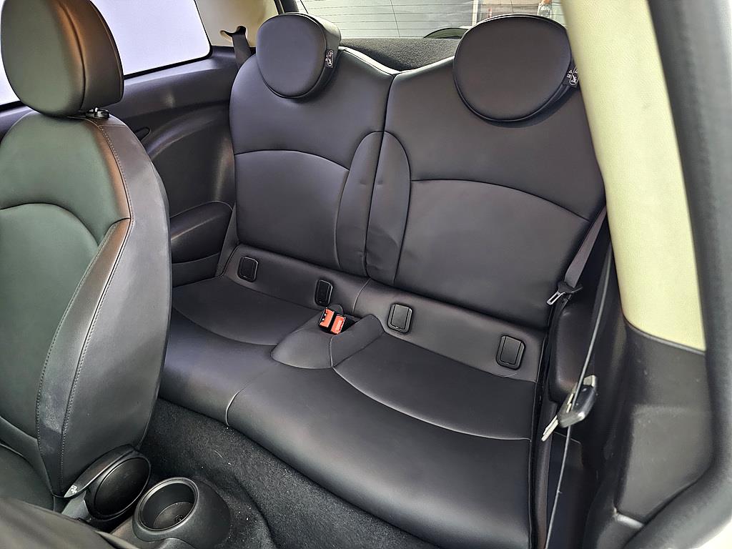 Mini Cooper - Vista 8