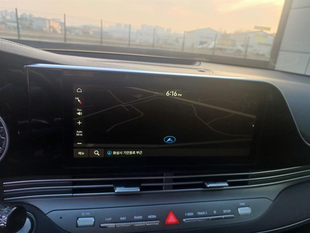 HYUNDAI Grandeur - Vista 10