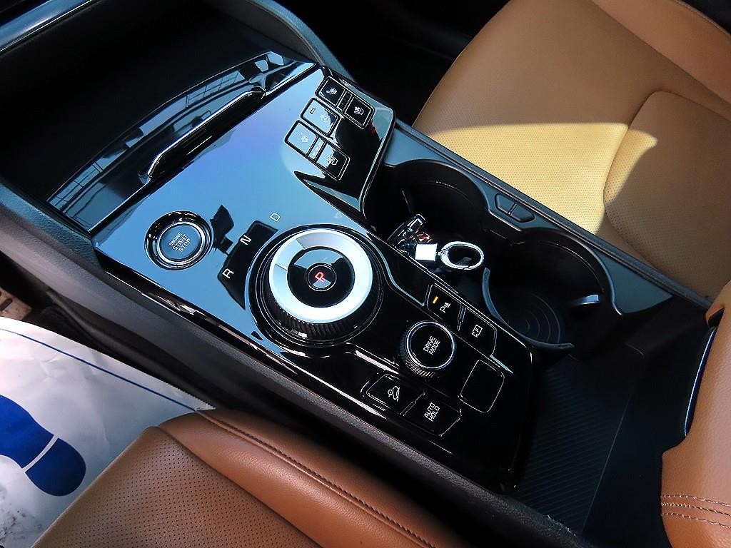 KIA Sportage - Vista 10