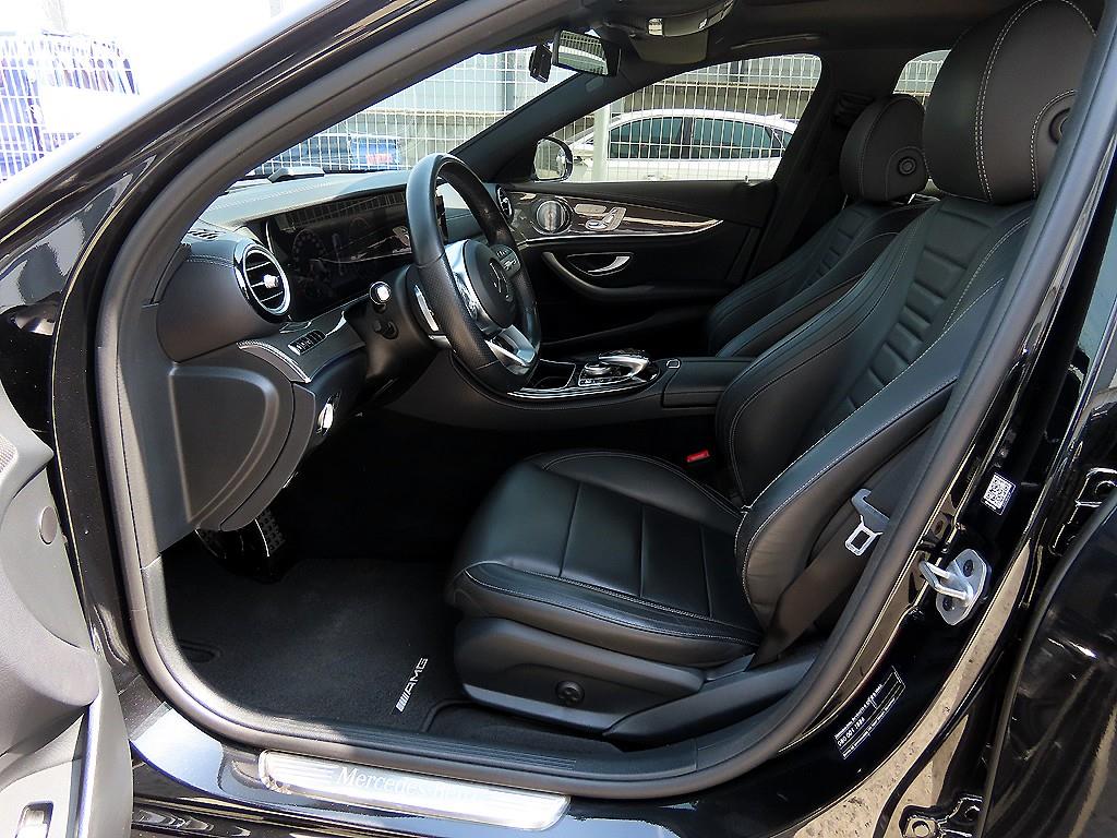 Mercedes Benz E class - Vista 5