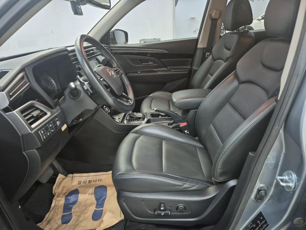 Ssangyong Korando - Vista 11