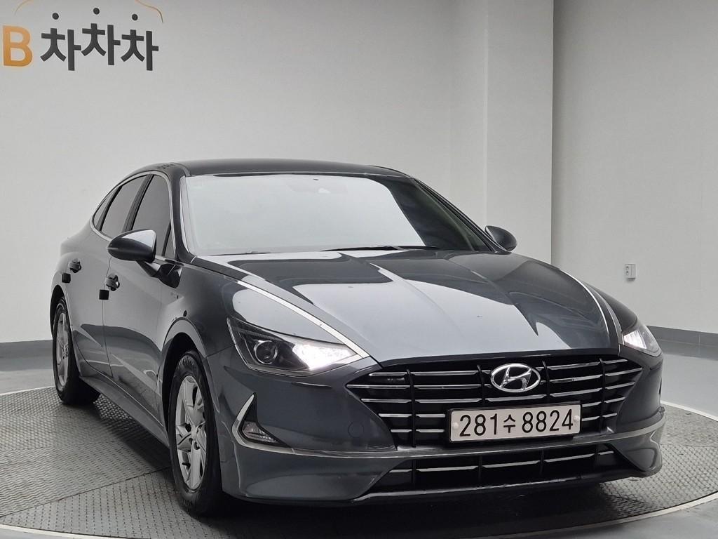 HYUNDAI Sonata - Vista 4