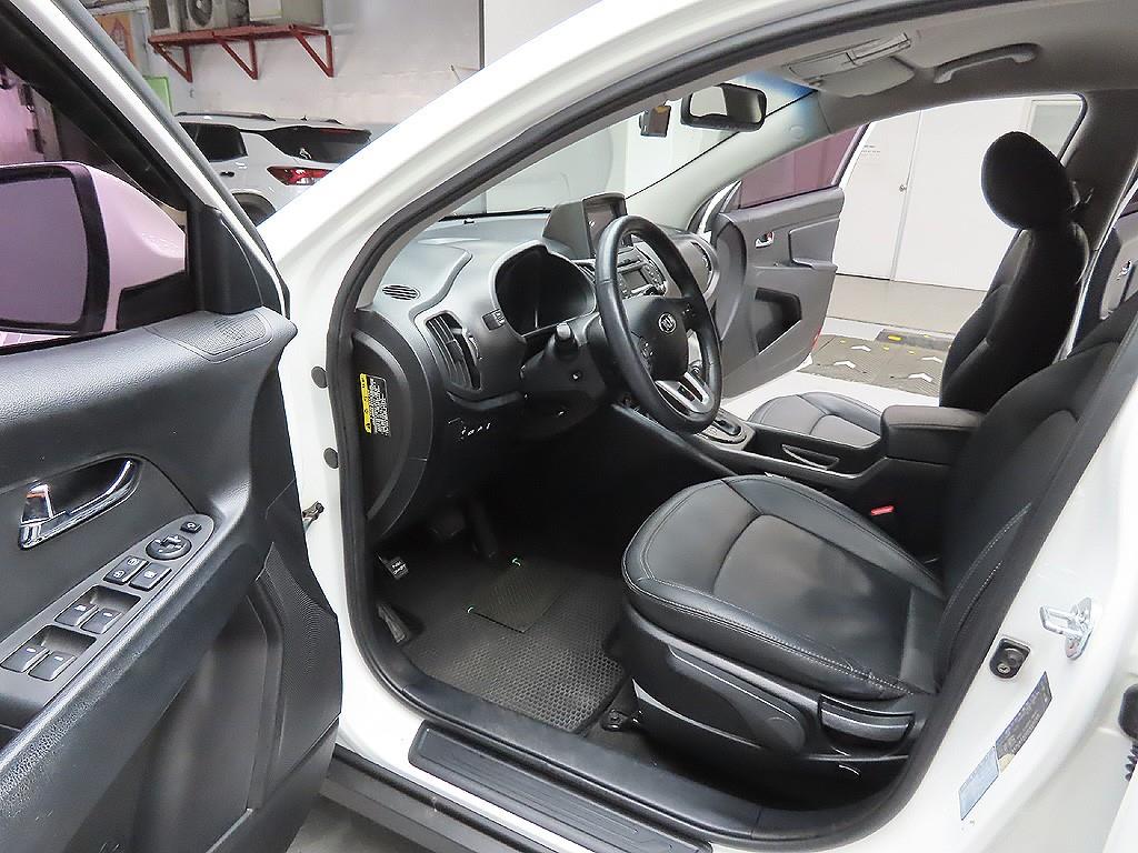 KIA Sportage 2013 Blanco - Importación desde Corea - HF Imports Iquique - Foto 12