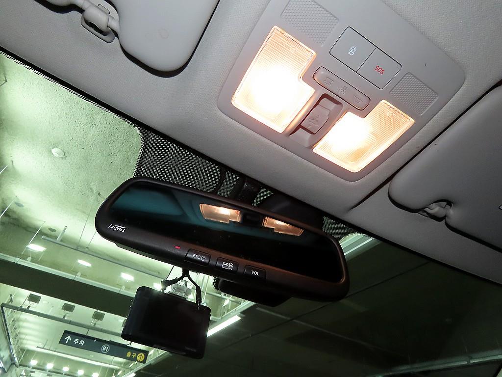 HYUNDAI Venue 2020 Negro - Importación desde Corea - HF Imports Iquique - Foto 16