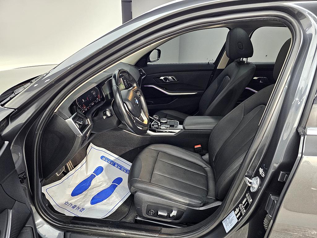 BMW 3 series - Vista 8