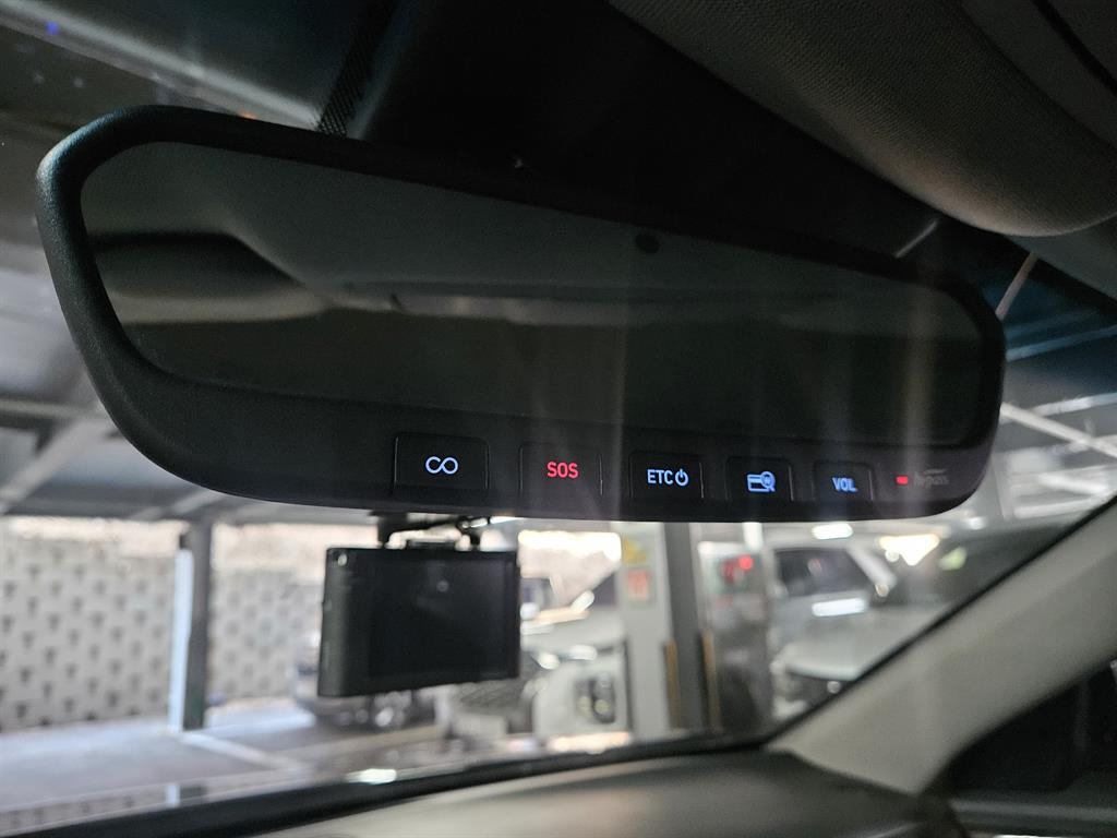 Genesis G80 2019 Negro - Importación desde Corea - HF Imports Iquique - Foto 15