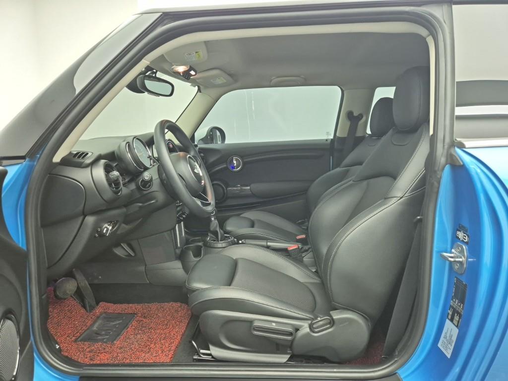 Mini Cooper - Vista 11