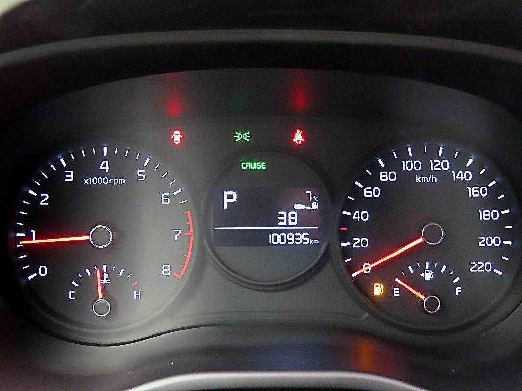 KIA Morning - Vista 8