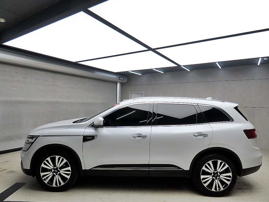 SAMSUNG QM6 - Vista 4