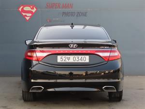 HYUNDAI Grandeur - Vista 8