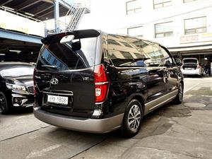 HYUNDAI Starex - Vista 8