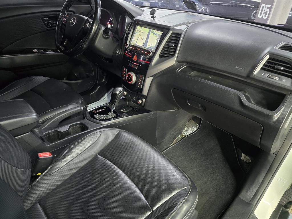 Ssangyong Tivoli - Vista 7