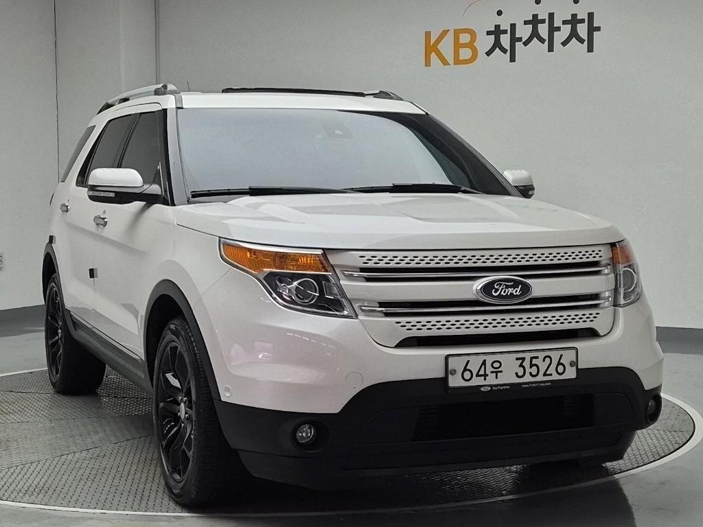 Ford Explorer - Vista 4