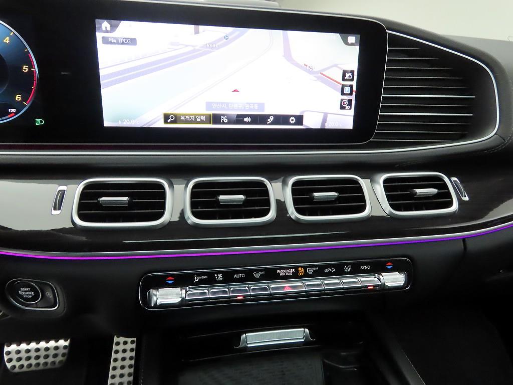 Mercedes Benz GLE Class - Vista 10