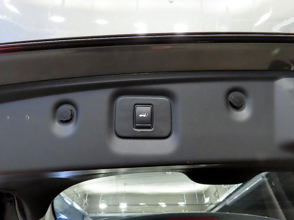 Infiniti QX 2018 Gris - Importación desde Corea - HF Imports Iquique - Foto 15