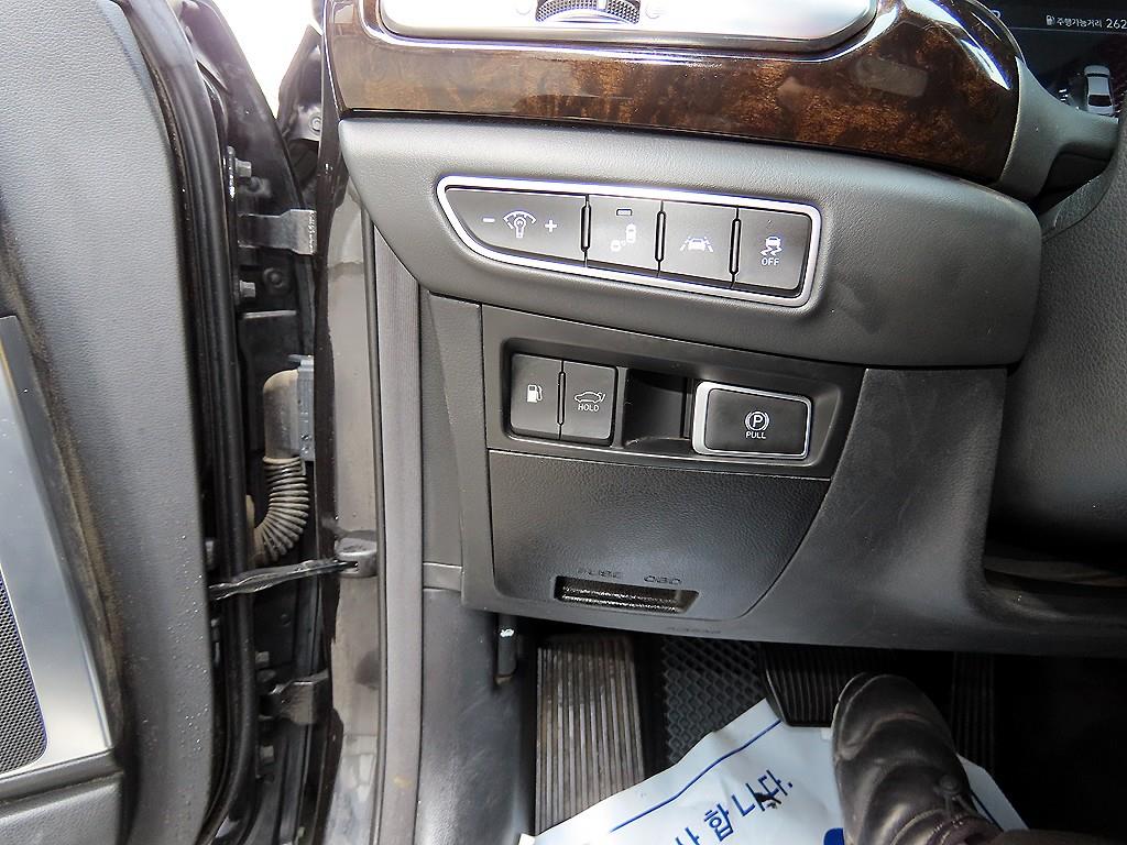 Genesis G90 2019 Negro - Importación desde Corea - HF Imports Iquique - Foto 13