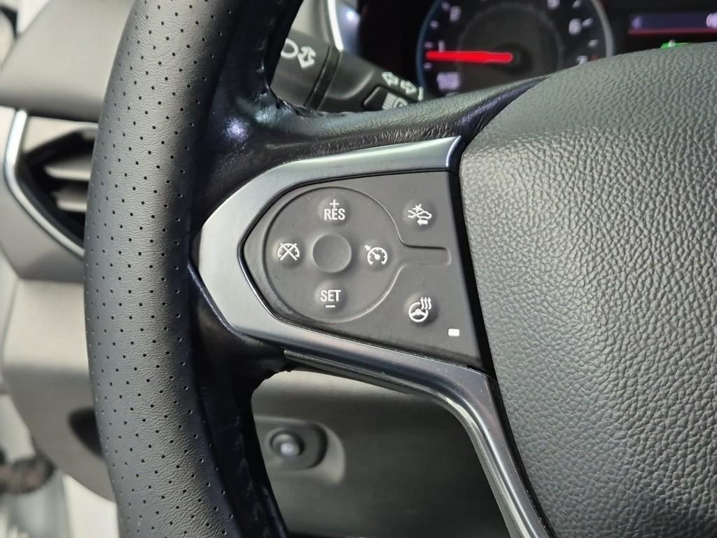 Chevrolet Travers - Vista 11