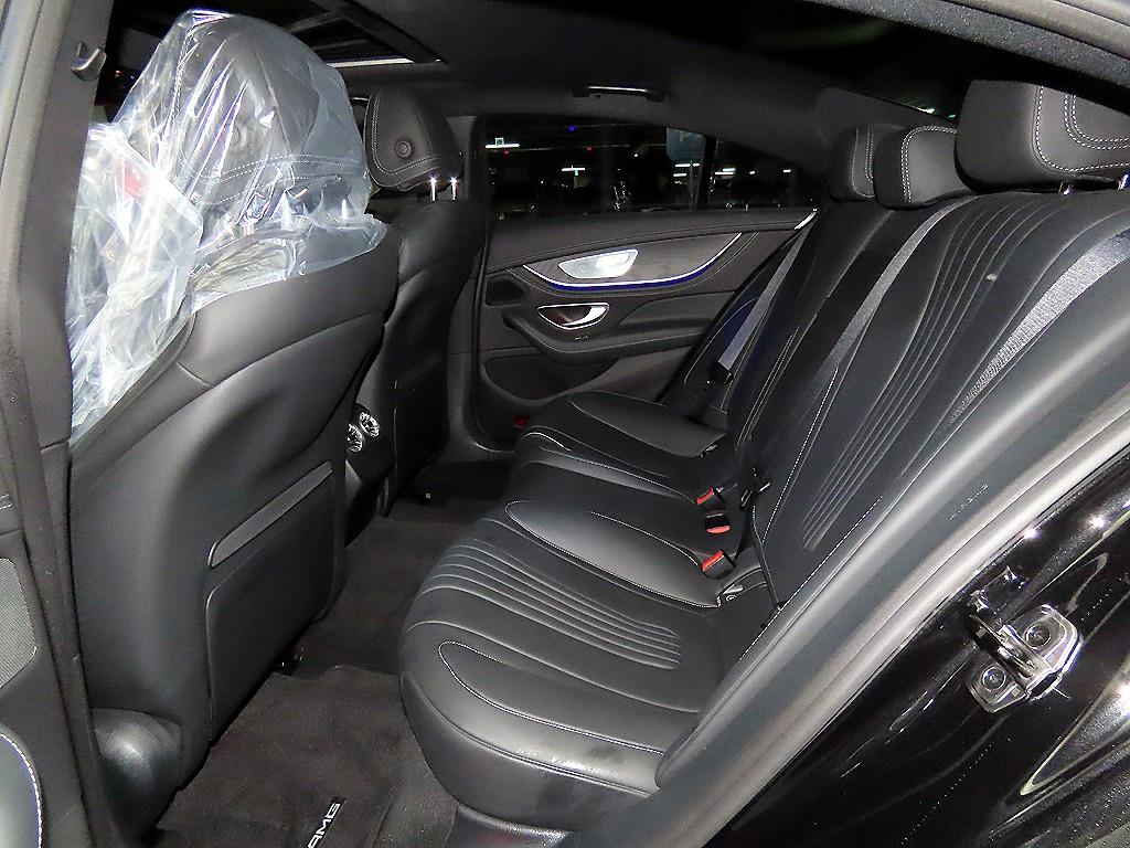 Mercedes Benz CLS Class - Vista 7