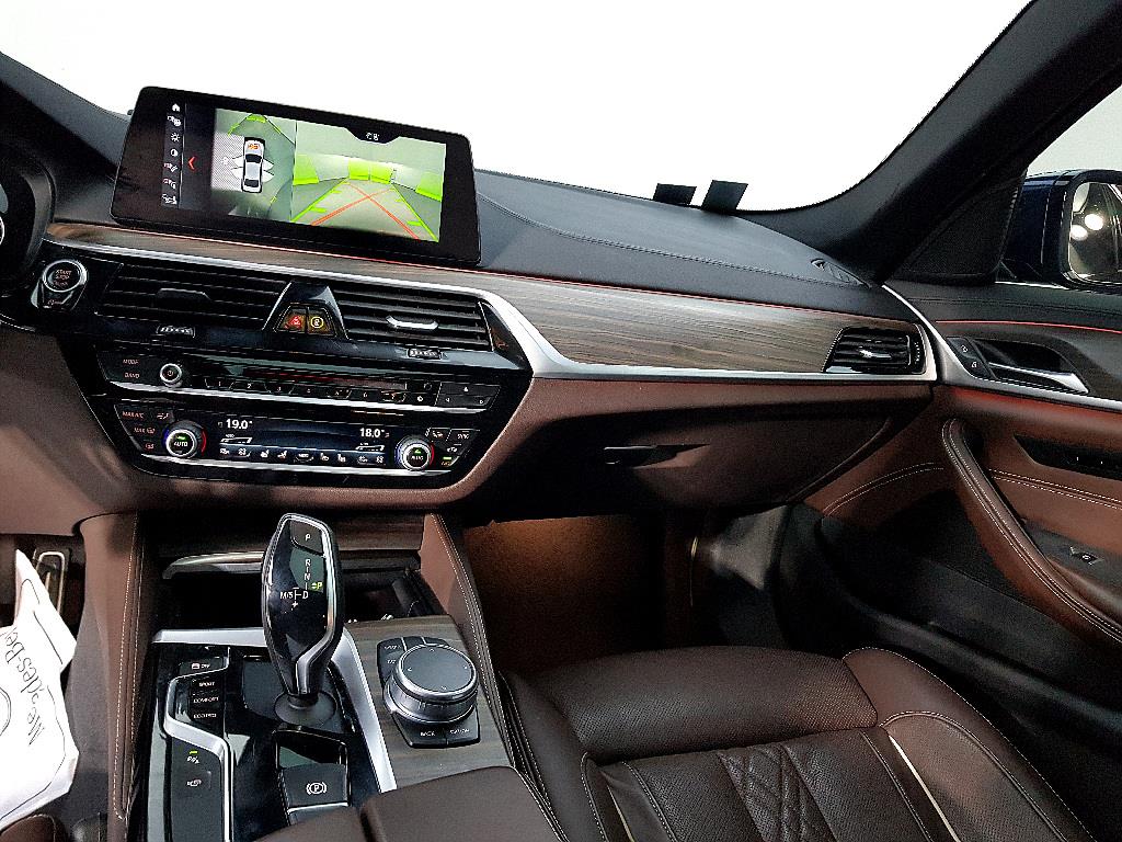 BMW 5 Series - Vista 10