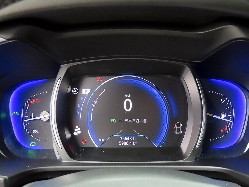 SAMSUNG QM6 - Vista 8