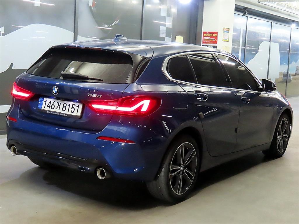 BMW 1 series - Vista 4