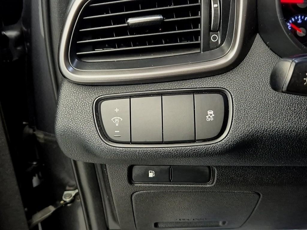 KIA Sorento 2017 Gris - Importación desde Corea - HF Imports Iquique - Foto 17