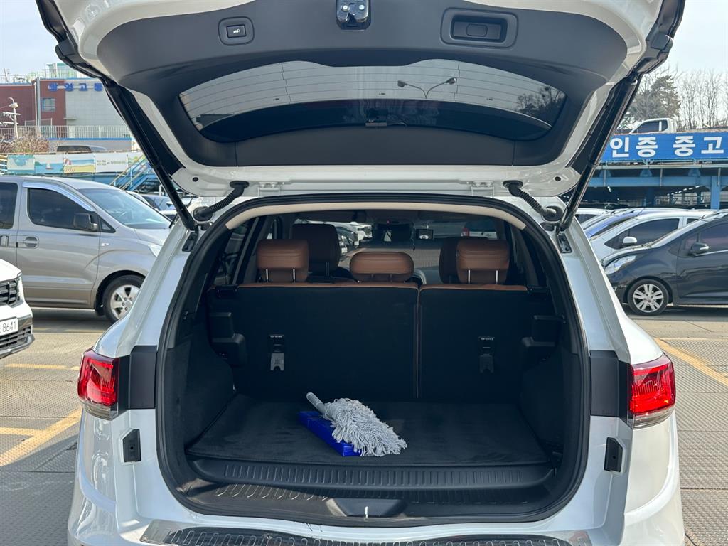 SAMSUNG QM6 2024 Blanco - Importación desde Corea - HF Imports Iquique - Foto 18