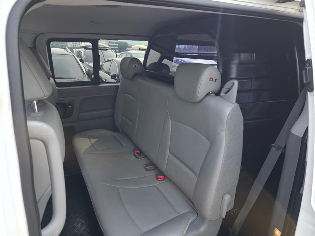 HYUNDAI Starex 2017 Blanco - Importación desde Corea - HF Imports Iquique - Foto 16
