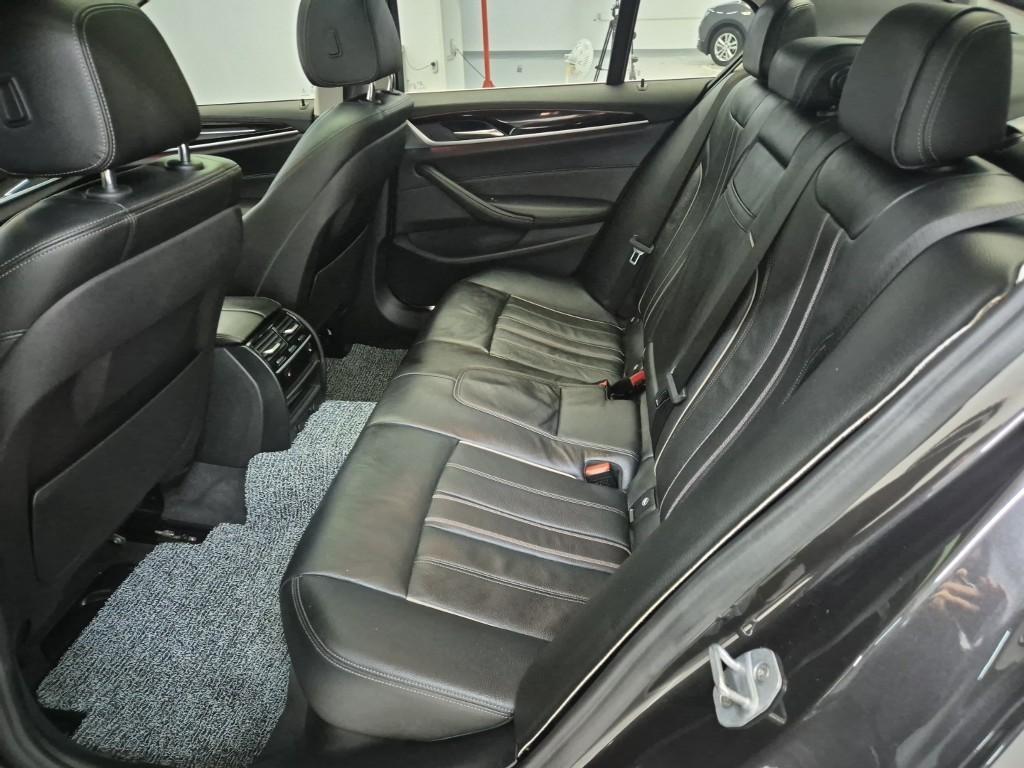 BMW 5 Series - Vista 12