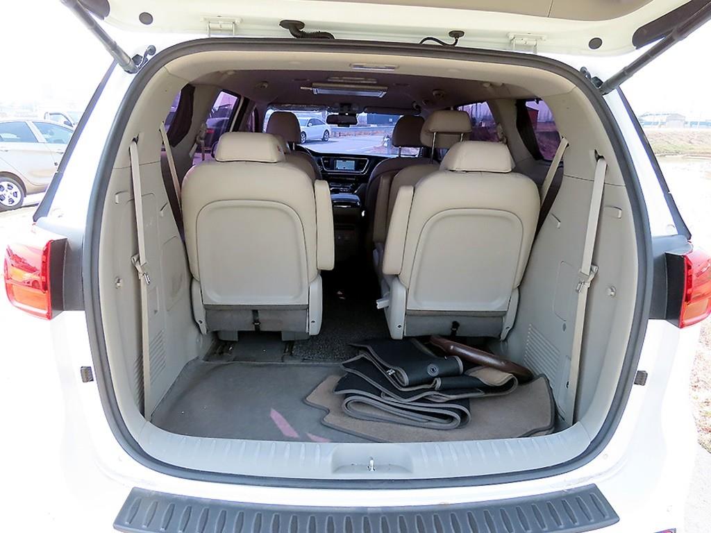 KIA Carnival 2019 Blanco - Importación desde Corea - HF Imports Iquique - Foto 13