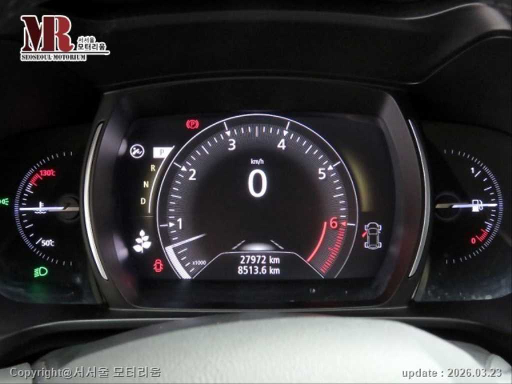 SAMSUNG QM6 - Vista 9