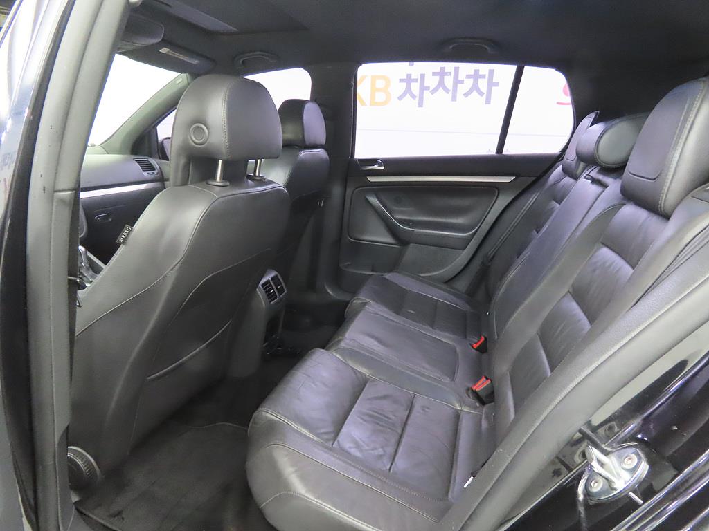 Volkswagen Golf - Vista 6