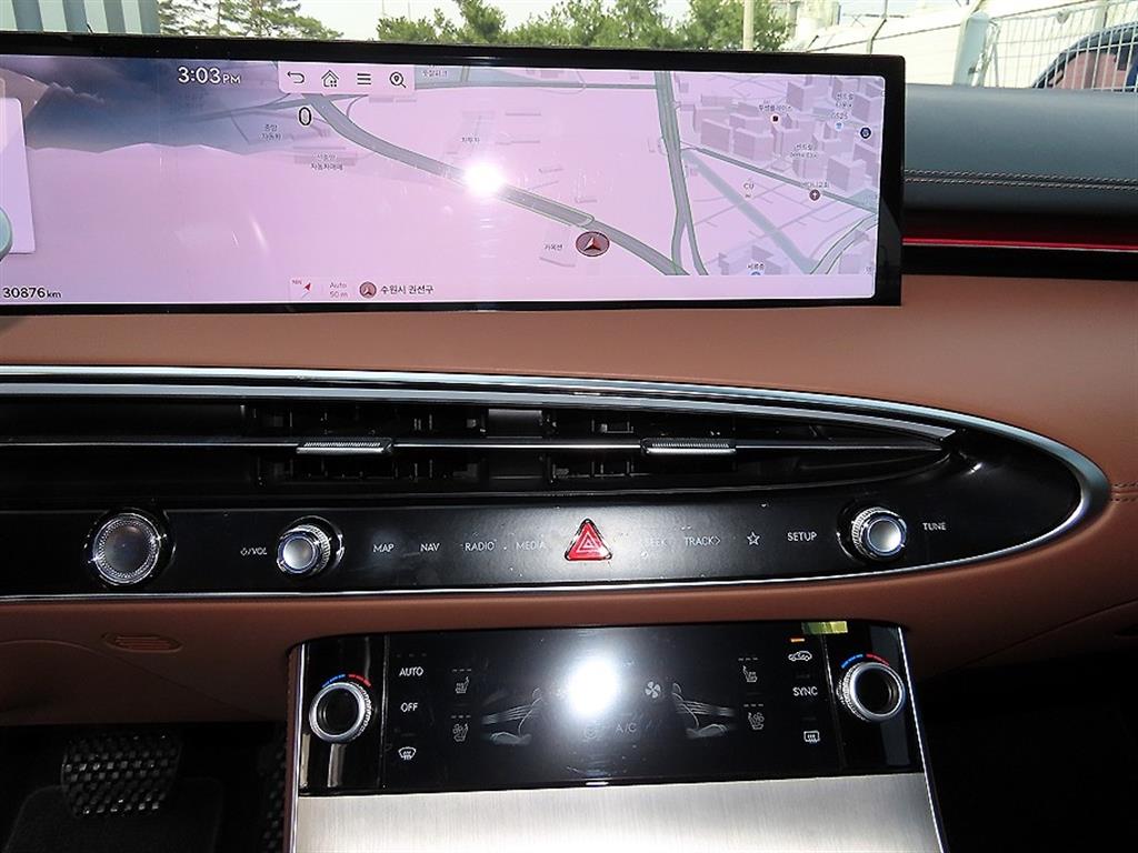 Genesis GV70 2025 Blanco - Importación desde Corea - HF Imports Iquique - Foto 13