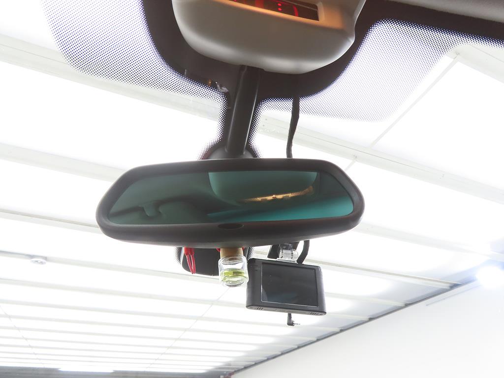 Peugeot 3008 - Vista 10