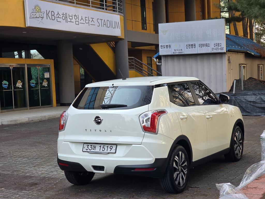 Ssangyong Tivoli - Vista 7