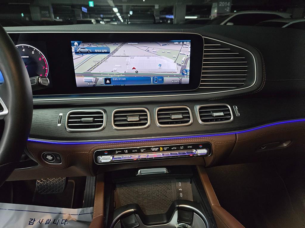 Mercedes Benz GLE Class - Vista 10