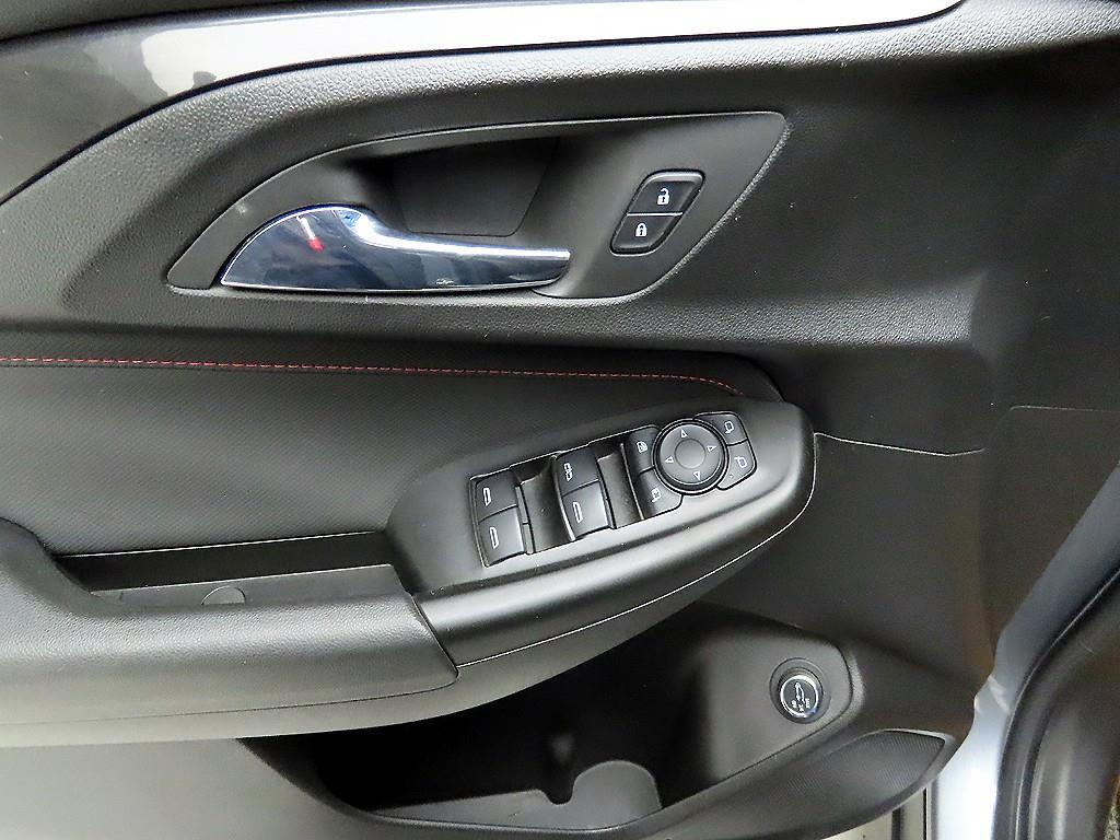 Chevrolet Trail Blazer - Vista 11