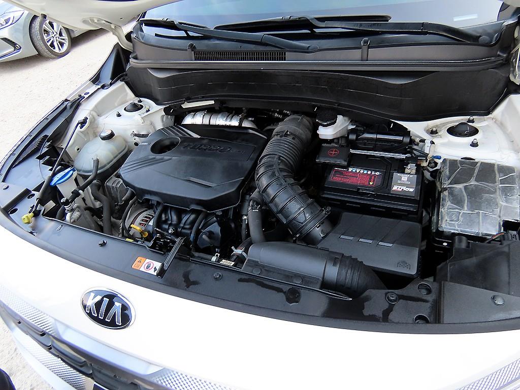 KIA Seltos 2020 Blanco - Importación desde Corea - HF Imports Iquique - Foto 19