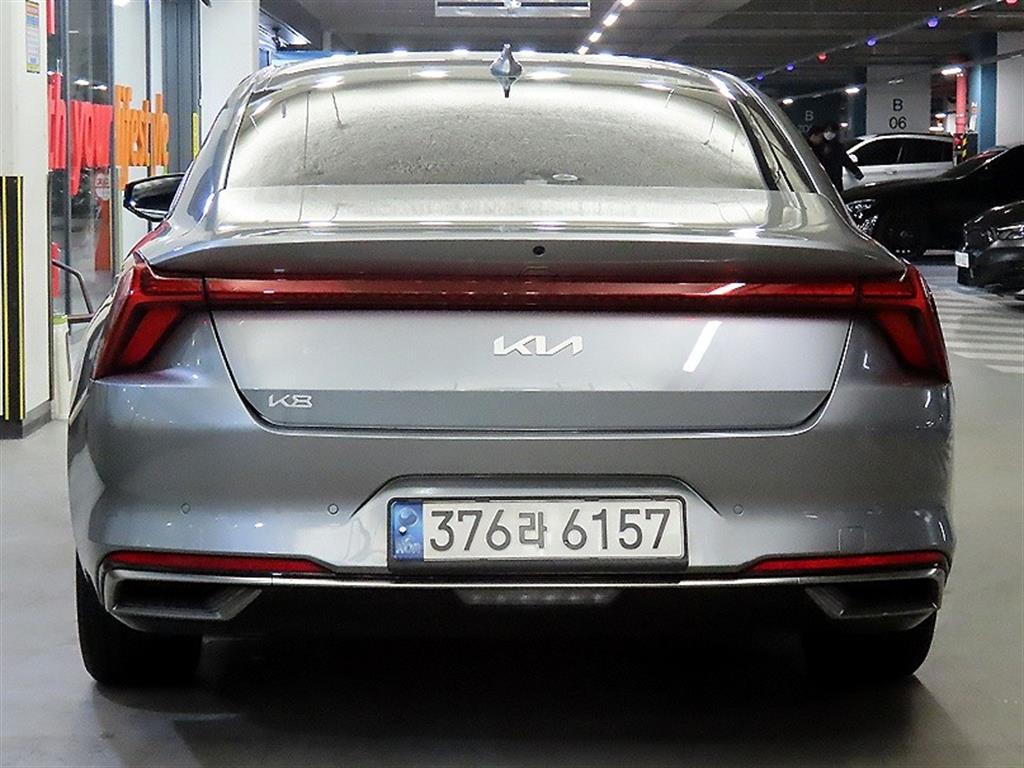 KIA K8 - Vista 5