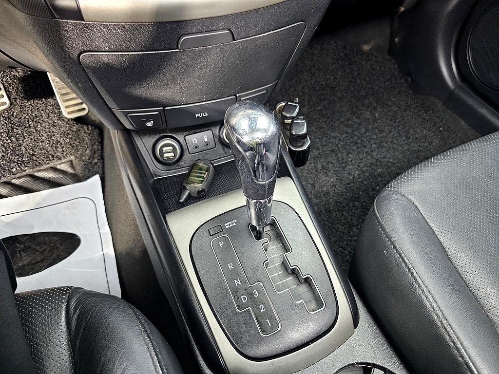 HYUNDAI i30 2010 Blanco - Importación desde Corea - HF Imports Iquique - Foto 17