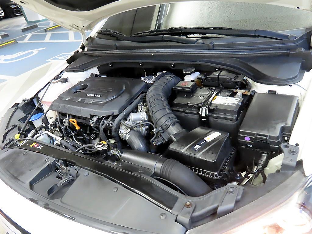 HYUNDAI Avante 2016 Blanco - Importación desde Corea - HF Imports Iquique - Foto 19