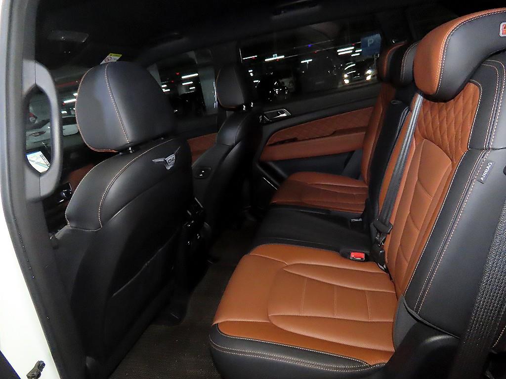 Ssangyong Rexton - Vista 7