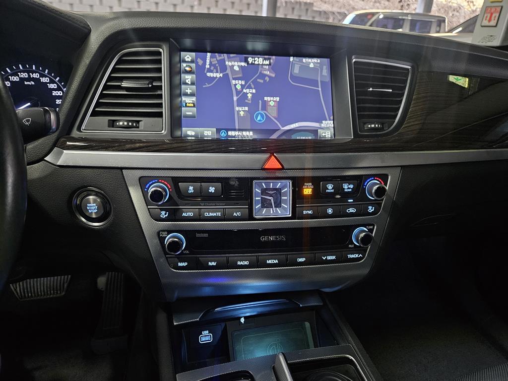 Genesis G80 2019 Negro - Importación desde Corea - HF Imports Iquique - Foto 14