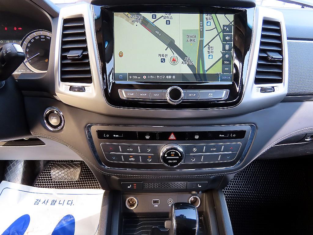 Ssangyong Rexton 2018 Negro - Importación desde Corea - HF Imports Iquique - Foto 13