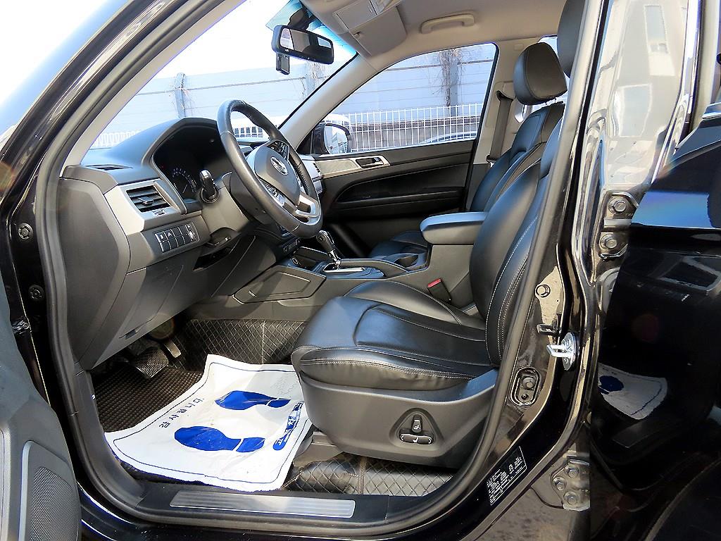 Ssangyong Rexton - Vista 5